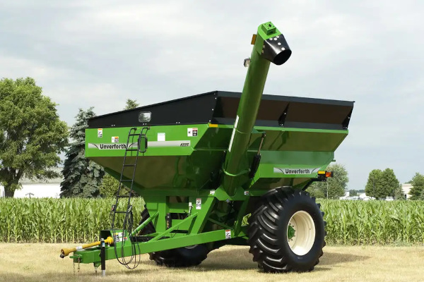 Unverferth | Grain Carts | 25-Series Mid-Size Single Auger